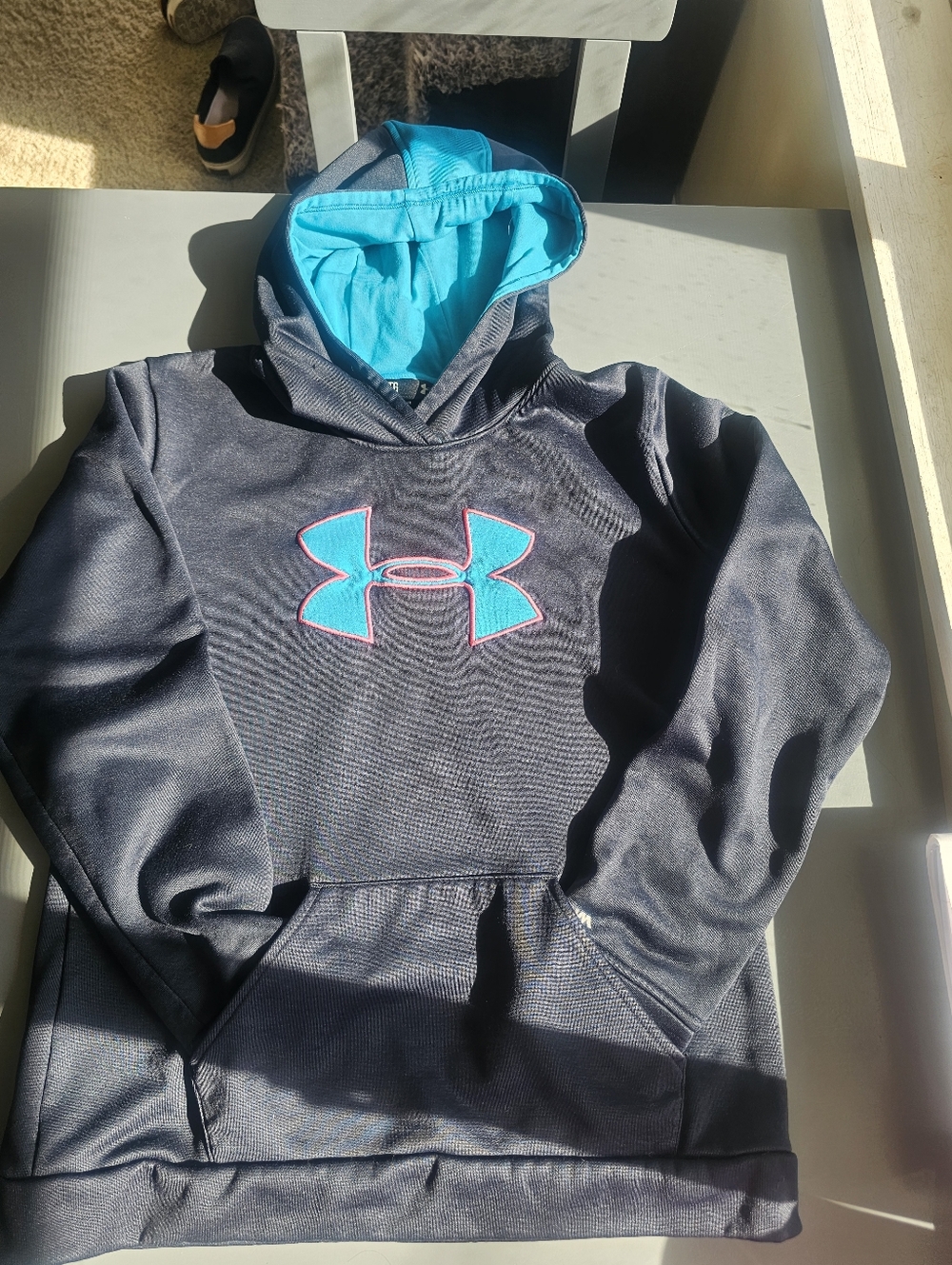 Girls Under Armior Xl Hoodie